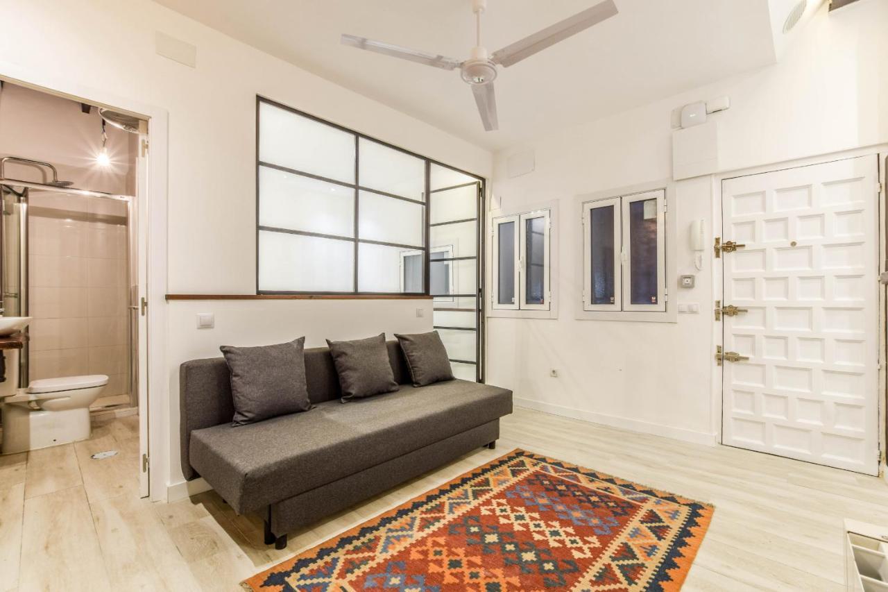 Apartamento En Anton Martin Madrid Exterior photo